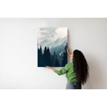 Poster Bergwald Im Morgendlichen Dichten Nebel