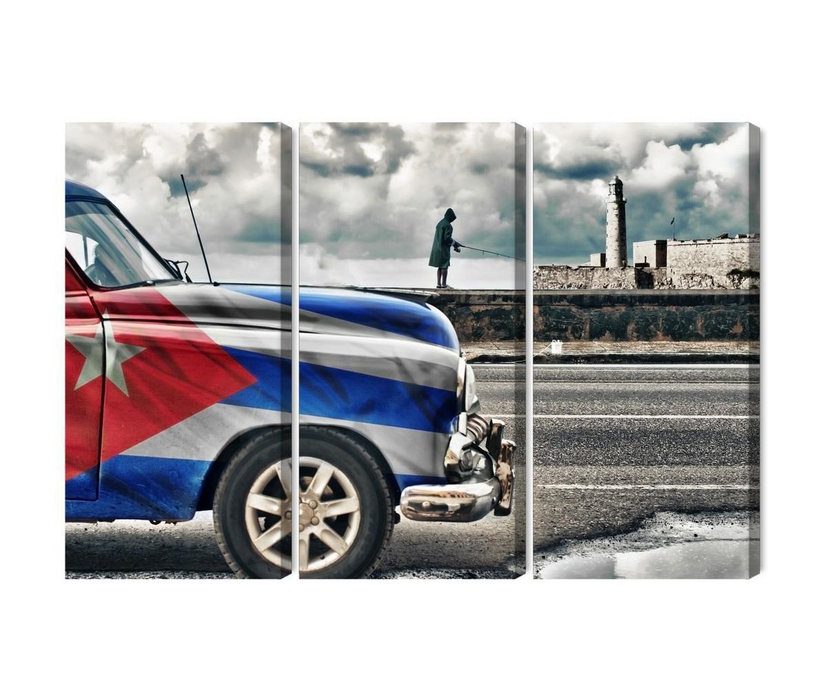 Mehrteiliges Bild Ein Auto Mit Kubanischer Flagge Auf Den Straßen Von Havanna