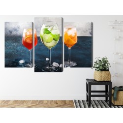 Mehrteiliges Bild Gläser Mit Sommercocktails
