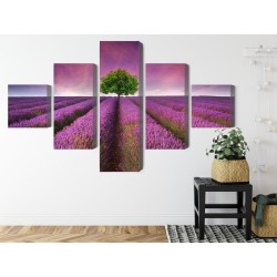 Mehrteiliges Bild Ein Baum Inmitten Eines 3D-Lavendelfeldes