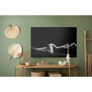 Leinwandbild Eine Frau In Erotischer Pose