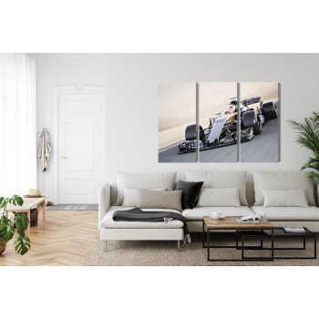 Mehrteiliges Bild Formel-1-Wagen Auf Der Rennstrecke