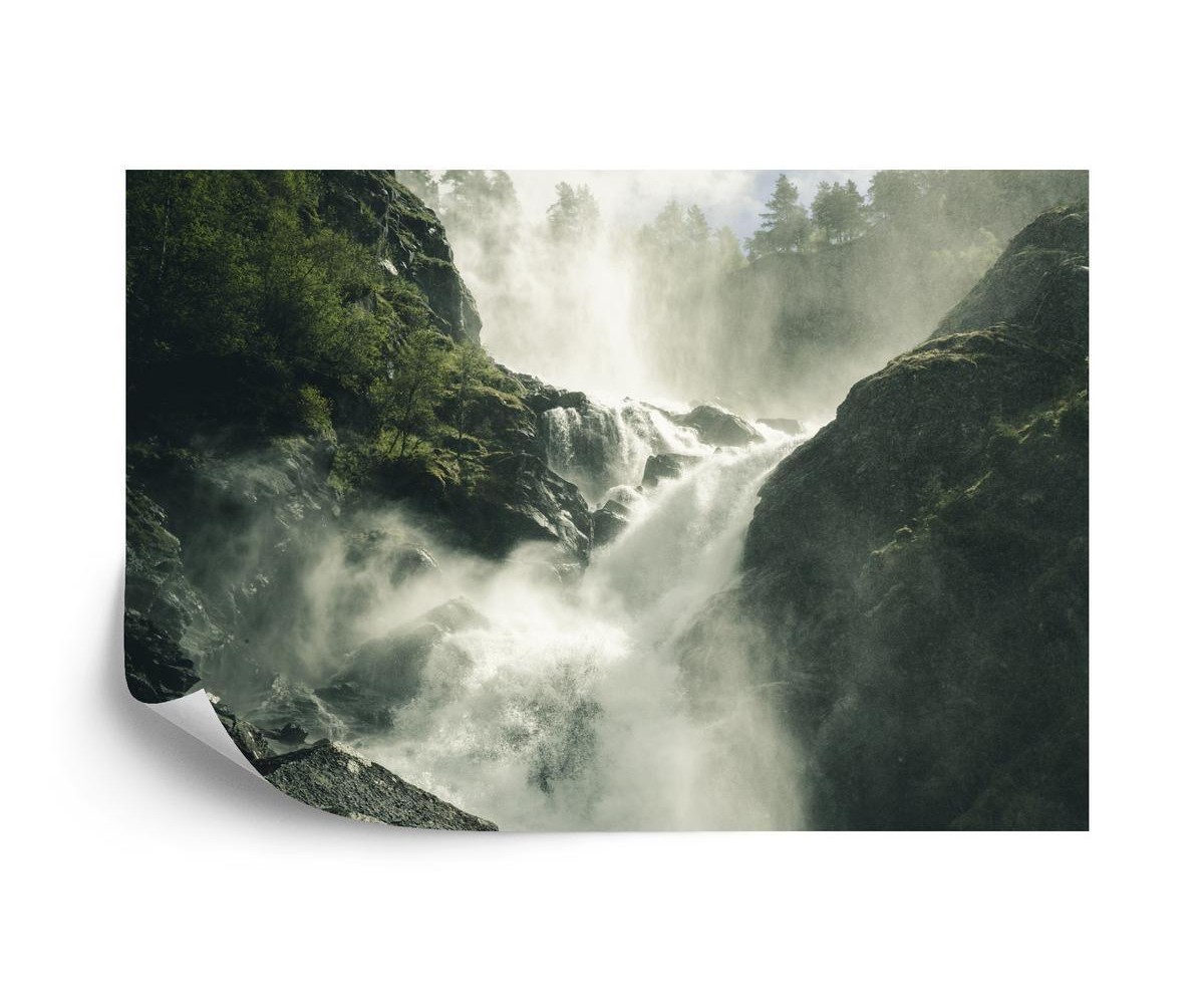 Fototapete A Flowing Waterfall In Norway