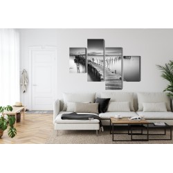 Mehrteiliges Bild Ein Verfallener Pier